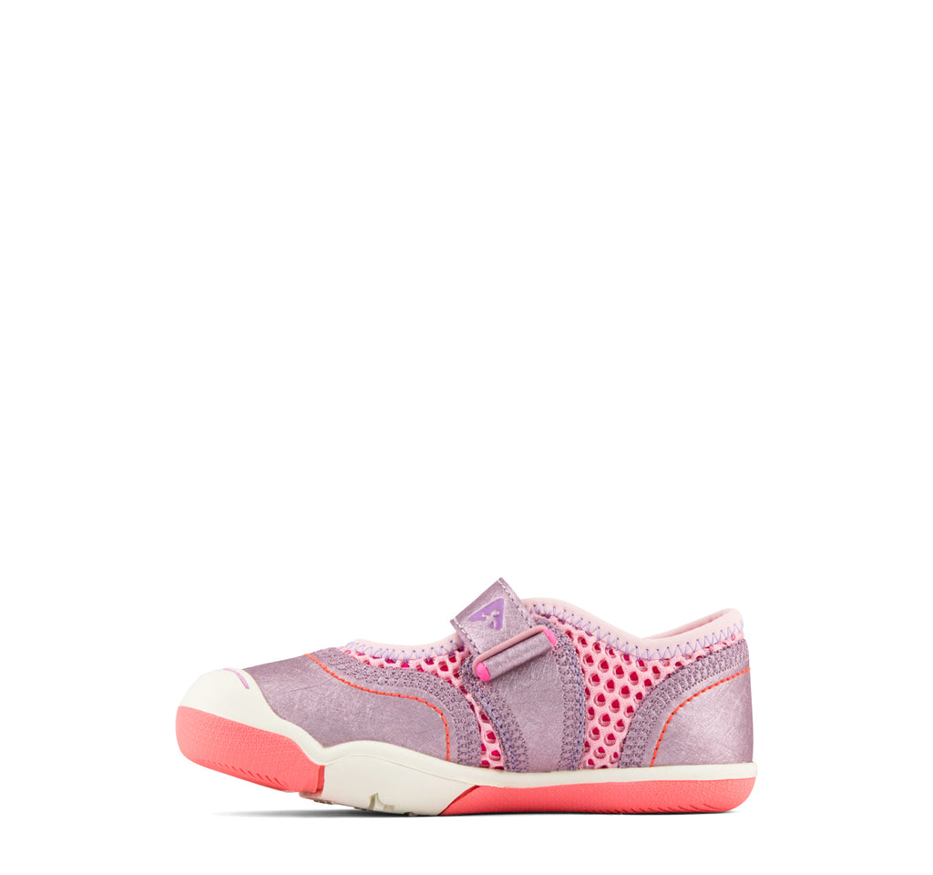 Plae Emme Sneaker in Lotus - On The EDGE