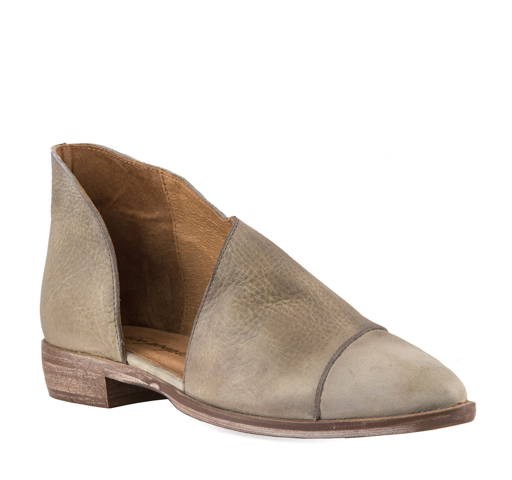 Free People Royale Flat - On The EDGE