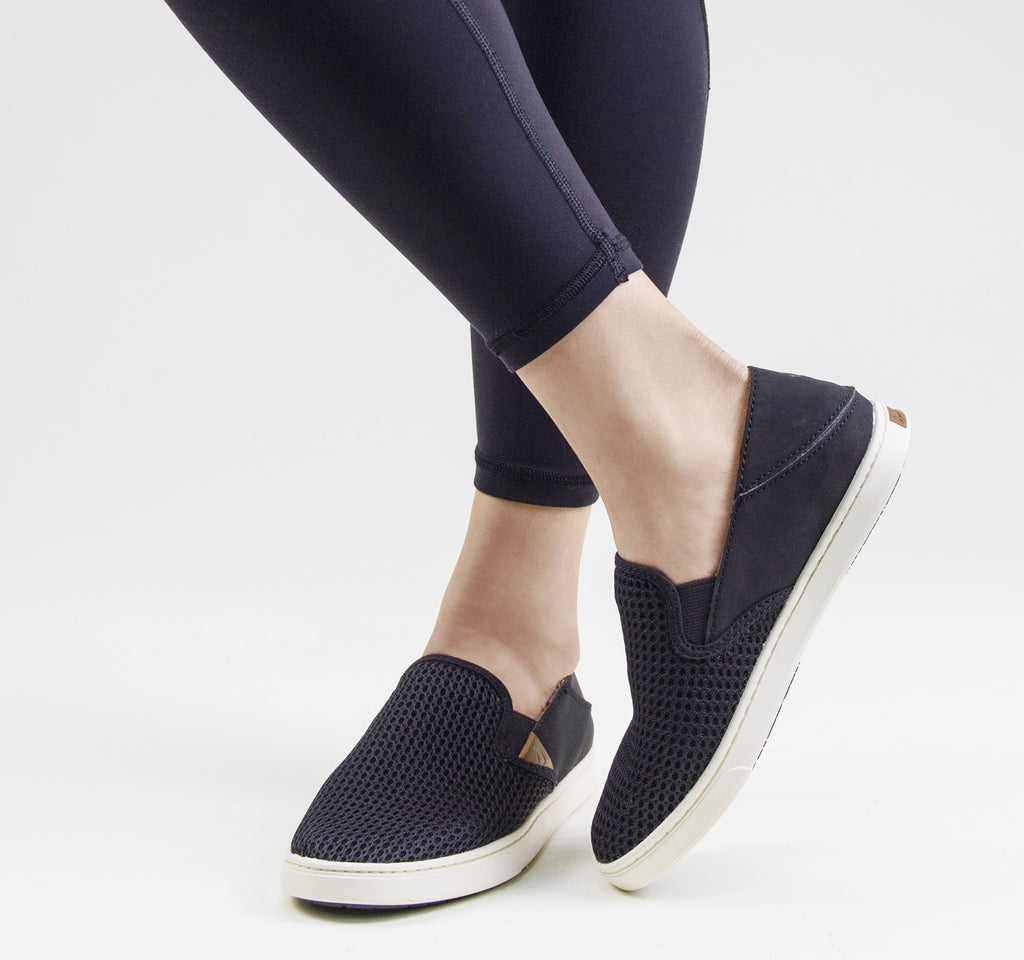 Olukaiâ On The EDGE